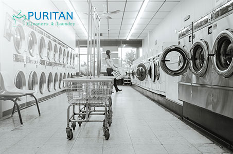 Difference Between a Laundromat and a Laundry Service